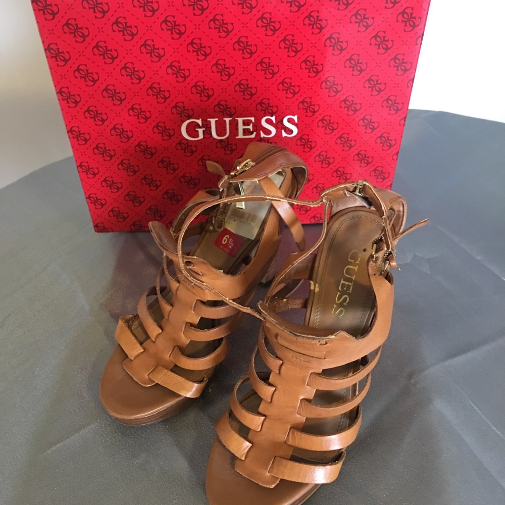 Designer Shoes - Picture 2 of 2